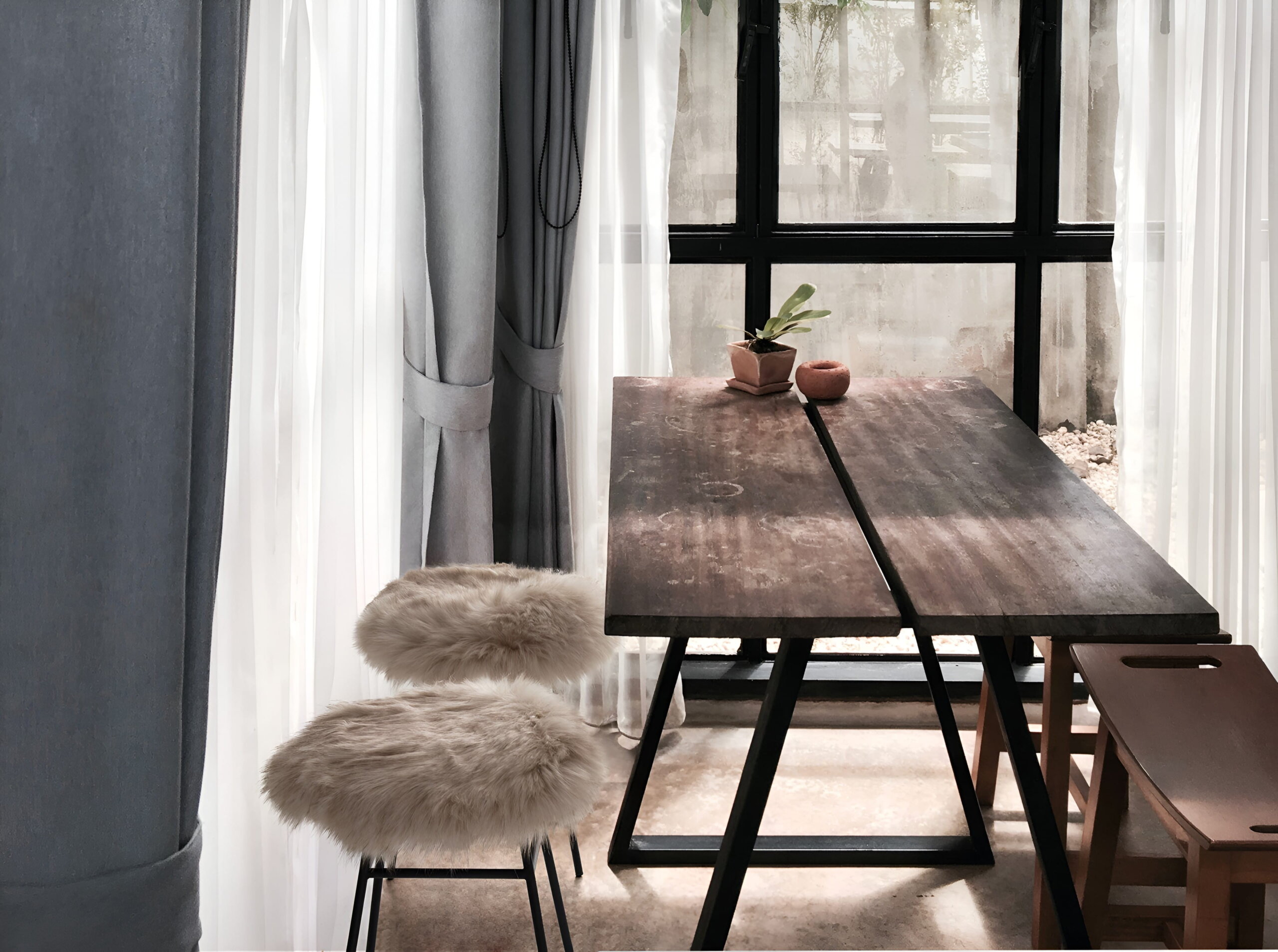 casual solutions ainhoa pouff